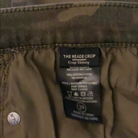 Blank NYC Reade Crop ankle green camo skinny jeans - Picture 8 of 8